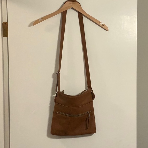 Danier leather crossbody - Picture 4 of 5